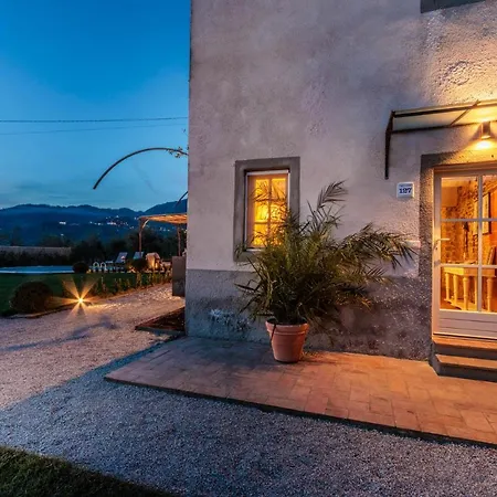 Iole Holiday home