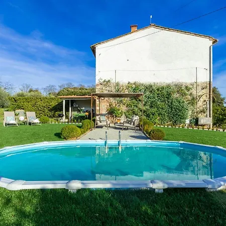 Iole Holiday home