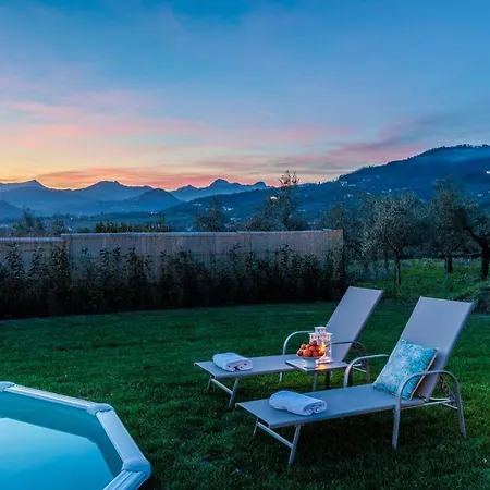 Holiday home Iole *