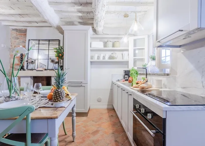 Iole 펜션 카판노리